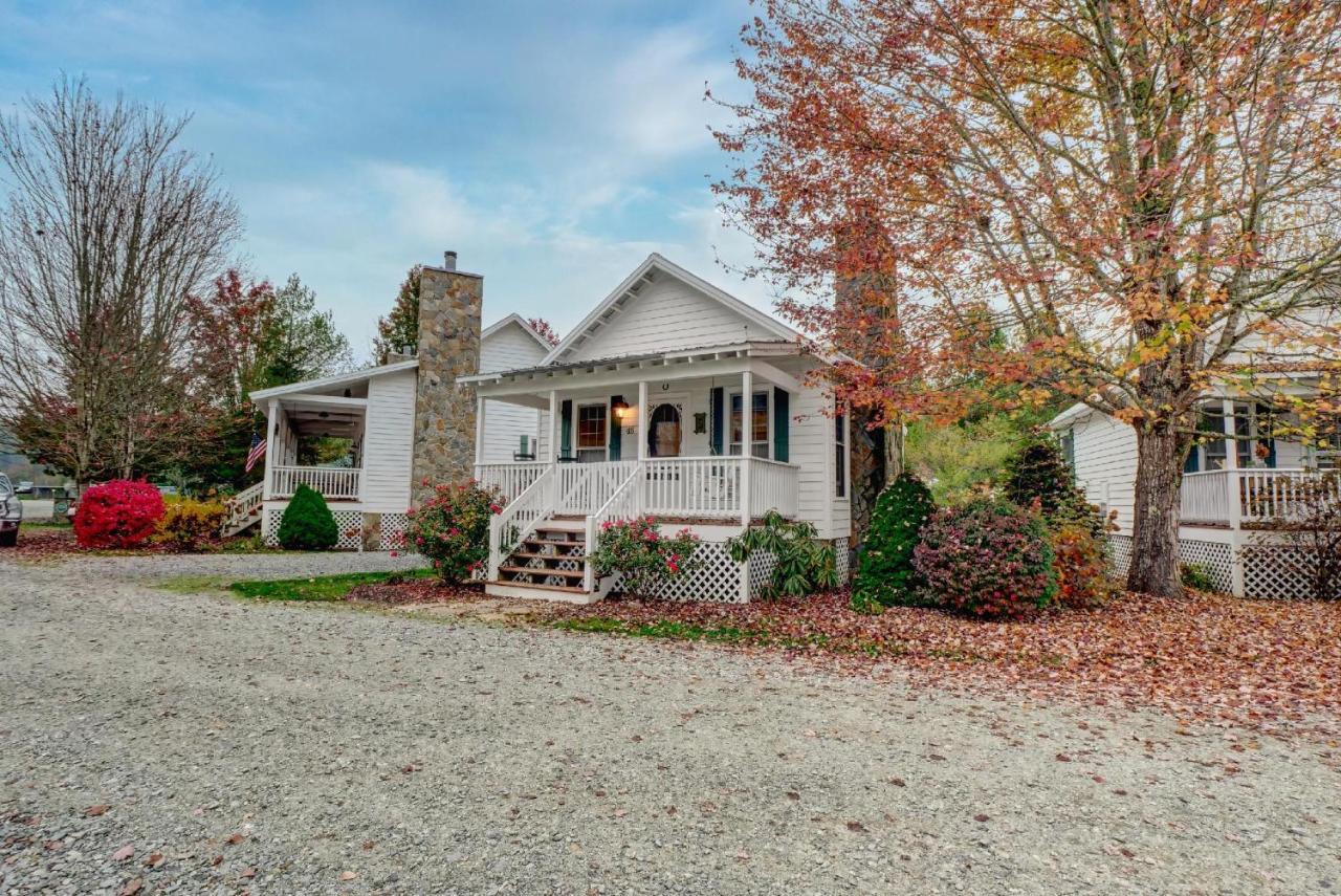Linville River Cottage - Steps Away From The Banks Newland Екстериор снимка
