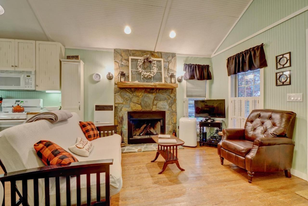 Linville River Cottage - Steps Away From The Banks Newland Екстериор снимка